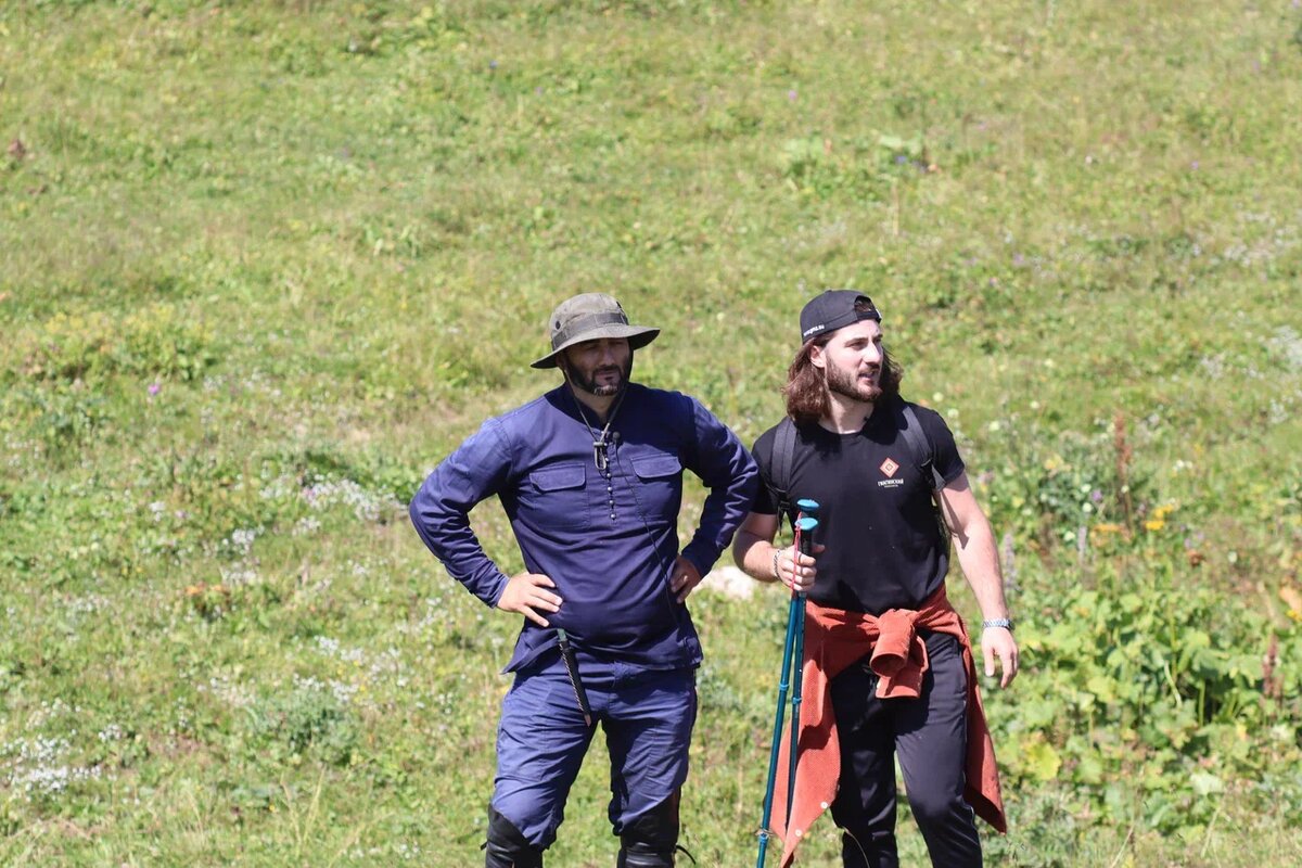 Лаго-Наки. Альпийские луга