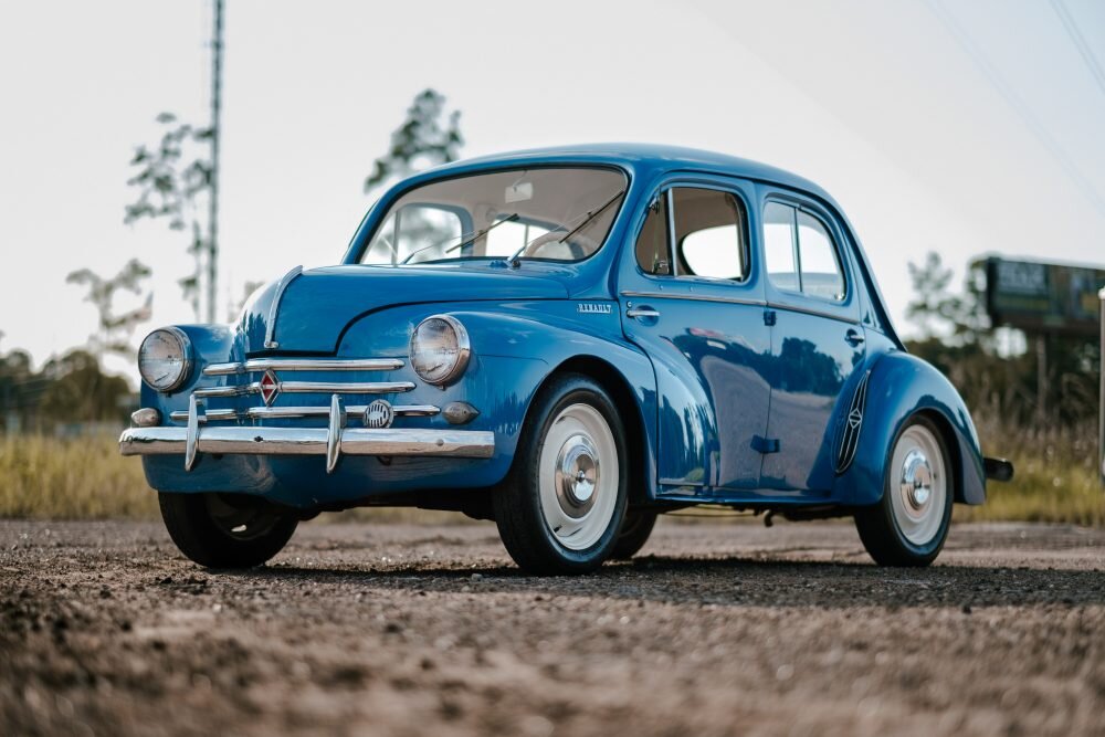 Renault 4CV