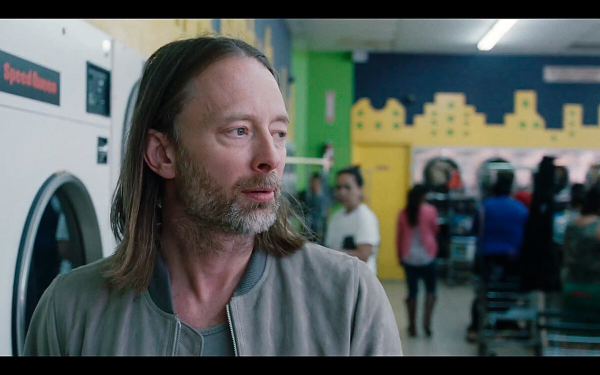 Длинное молчание. Radiohead Thom Yorke. Radiohead том Йорк. Том Йорк 2022. Продюсер Radiohead Найджел Годрич.