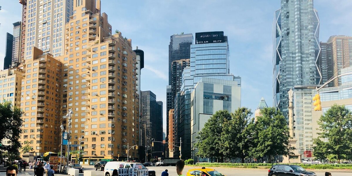  Адрес: 848 Columbus Circle.