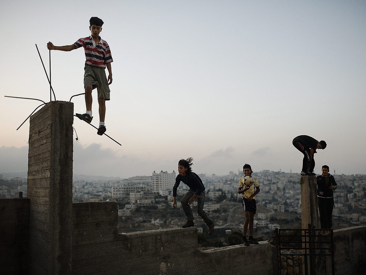 Картинка для привлечения внимания - фотография Christopher Anderson