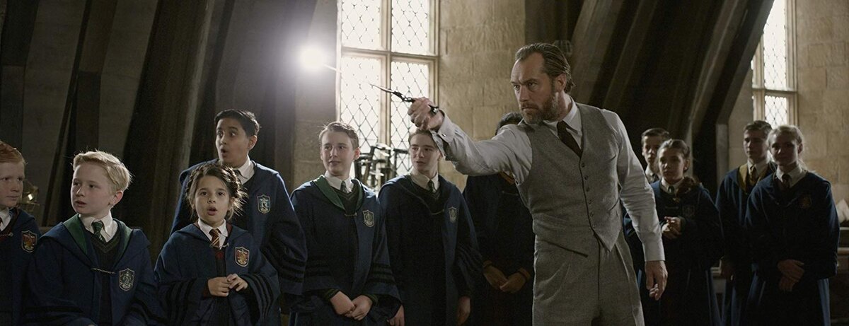 Кадр из фильма "Фантастические твари: Преступления Гриндевальда"
