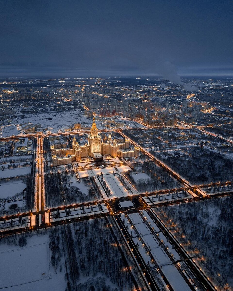 МГУ им. Ломоносова. Фото: oleg_zeppelin.