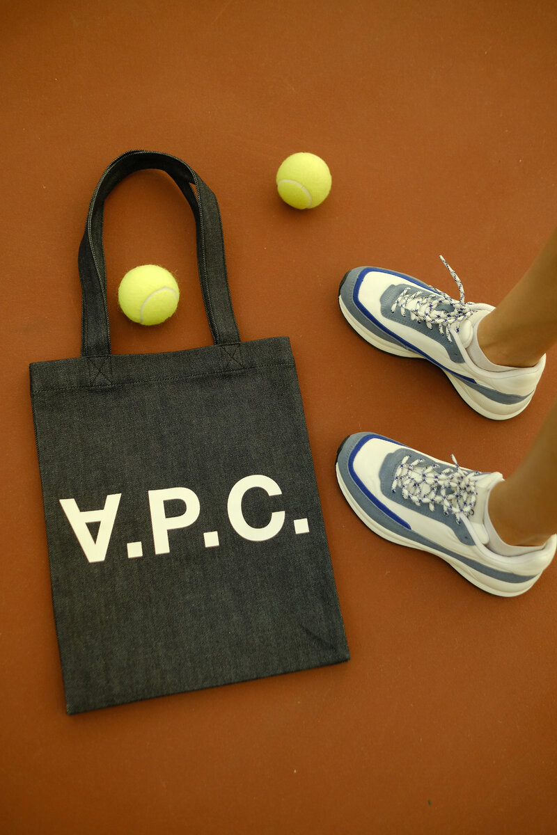 Кроссовки, шопер, все A.P.C.
Все в наличии в Street Pie Store