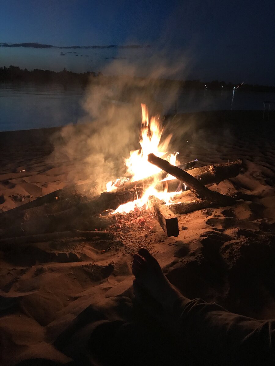 Вечерние посиделки у костра - саая приятная часть поездки