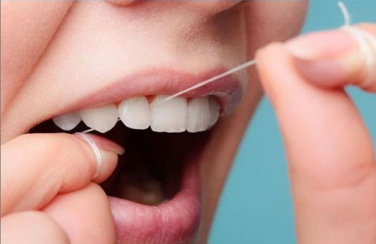 Зубная нить