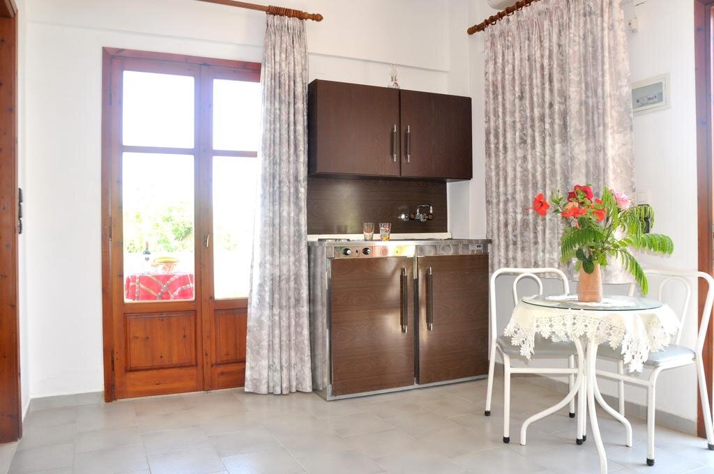 Апарт-отель Villa Flouri (Сталида, Крит). Фото взяты с сайта Букинг