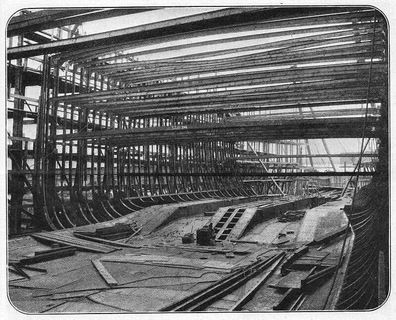 "Дойчланд" на стапеле в мае 1899 г.