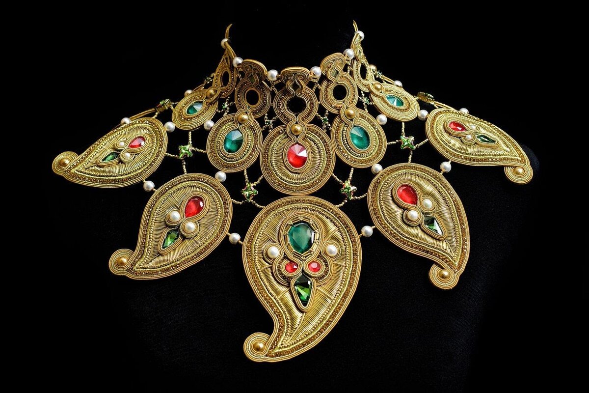 Сутажная вышивка