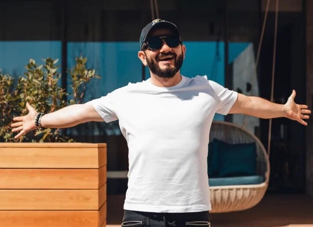 Миша Галустян 