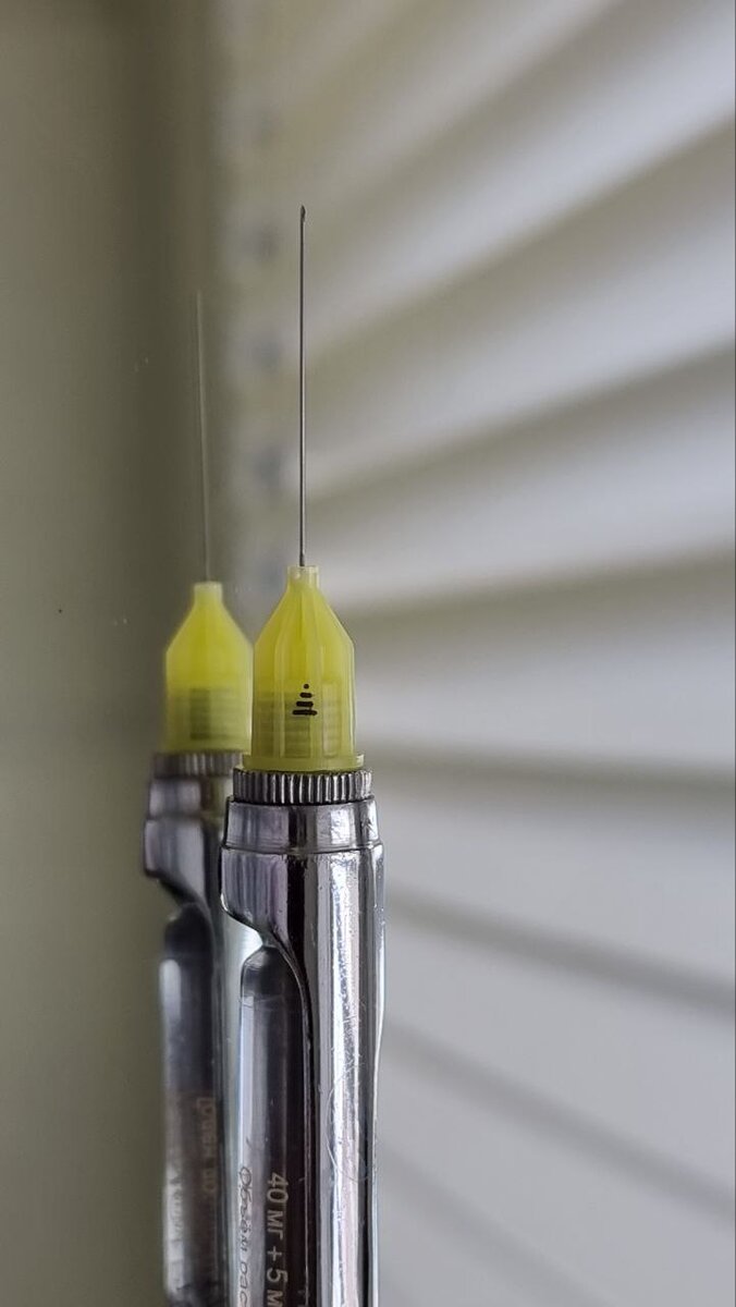 Карпульный шприц с одноразовой иглой