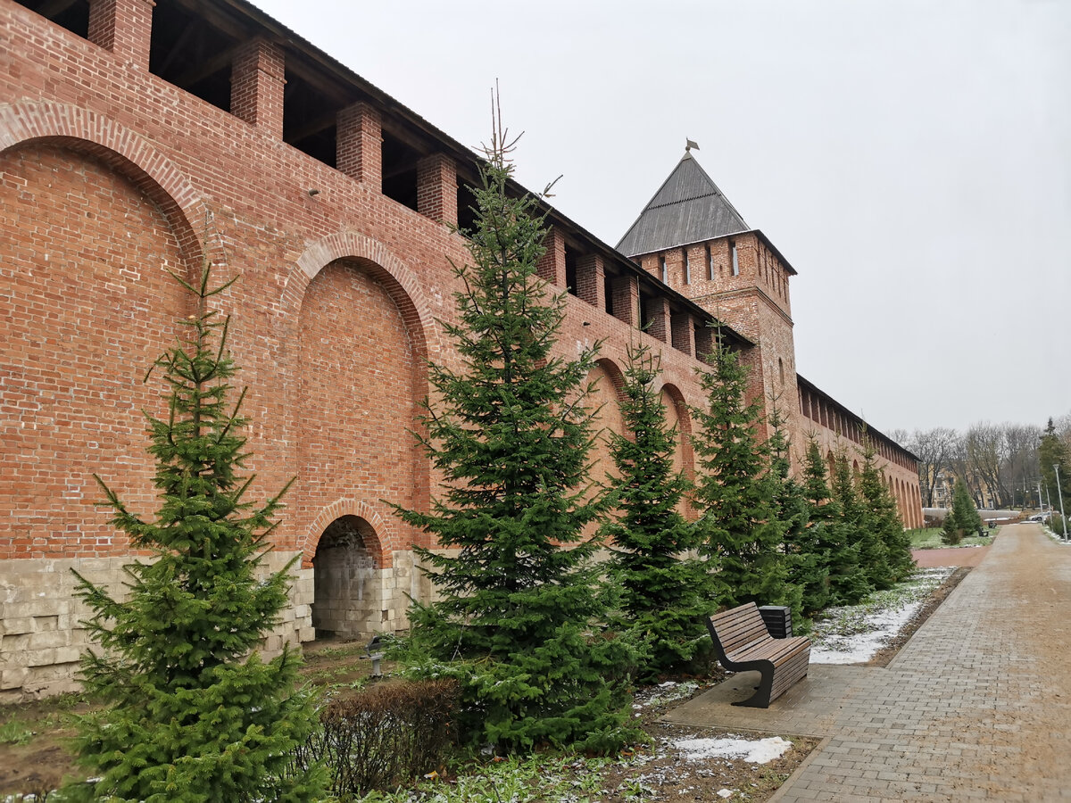 Смоленская старина. Башня маховая Смоленск. Маховая башня Смоленской крепостной стены. Смоленская крепость. Смоленская крепость с парка.