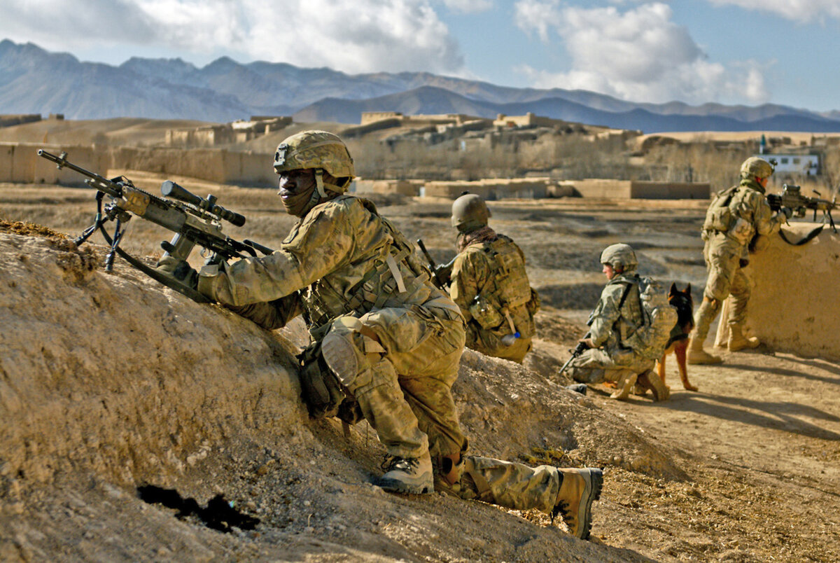 Американские солдаты в Multicam в 2011 году в Афганистане, точнее в его разновидности под название OCP (Operational Camouflage Pattern)