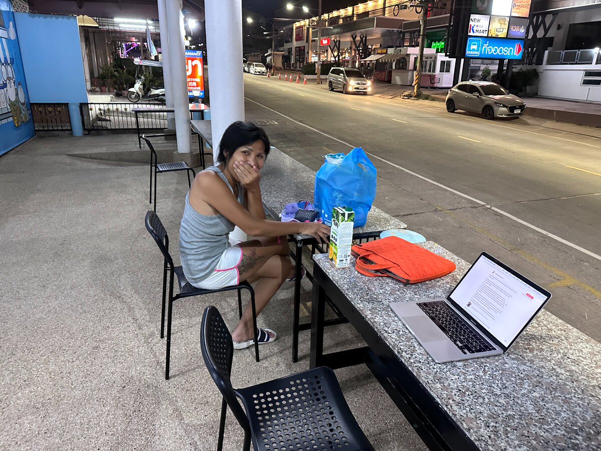 Нервный смех, когда узнаешь, на какую пенсию предполагается жить вдвоем через 30 лет.