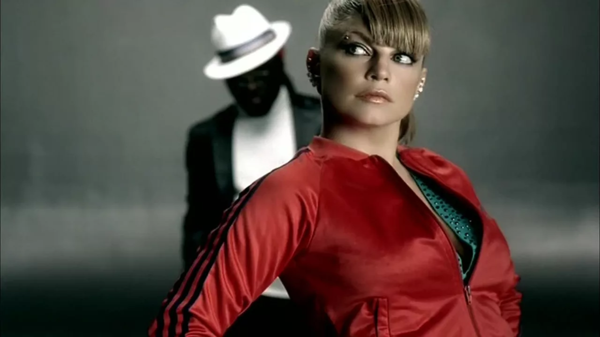 The black eyed peas my humps. Ферджи my humps. Fergie and the Black eyed Peas my humps. My humps певица.