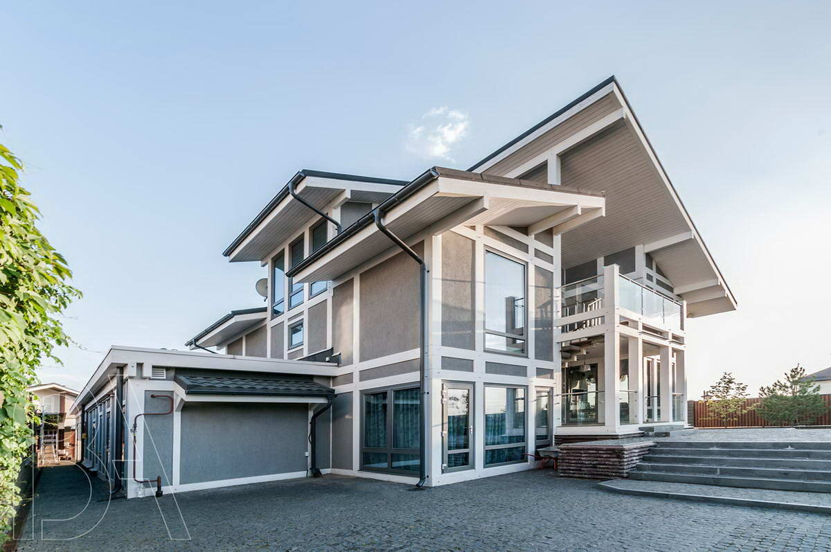 Деревянный дом (Wood House) в Московской области от BOOS architects.