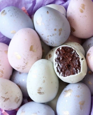 "Кейк попс в виде яйца" фото из интернета