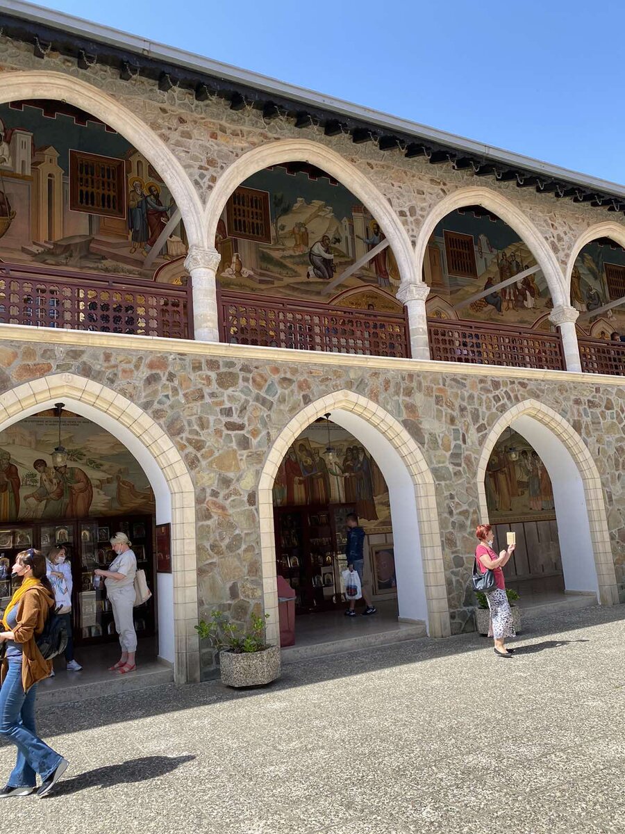 Фото из личного архива автора. Киккский монастырь.