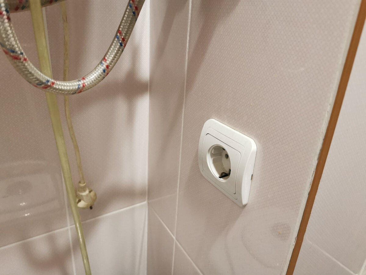 пока электрик делал работу, разговорился с ним про заработок в интернете