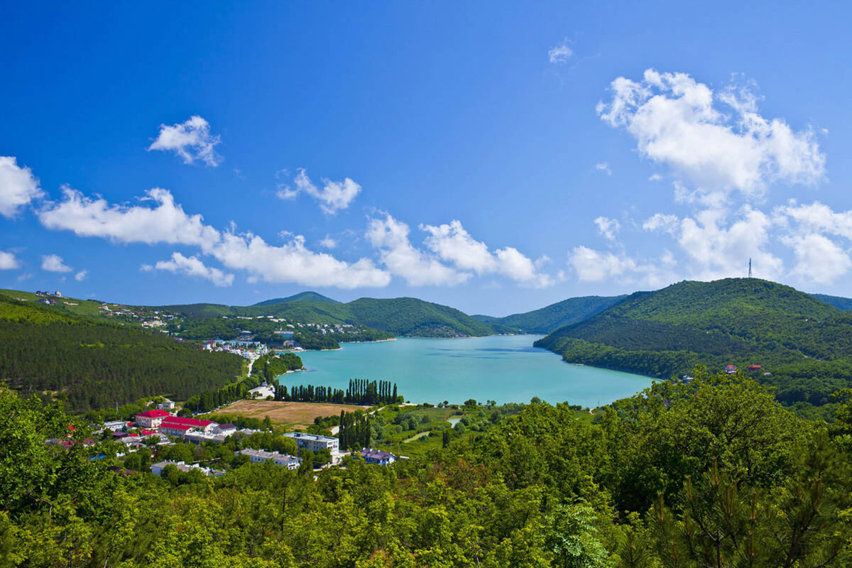 Озеро Абрау