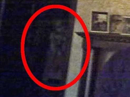 Тоже какие-то очертания с помехами