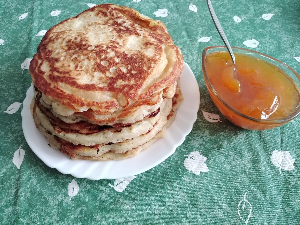 Блины на дрожжах и воде без яиц