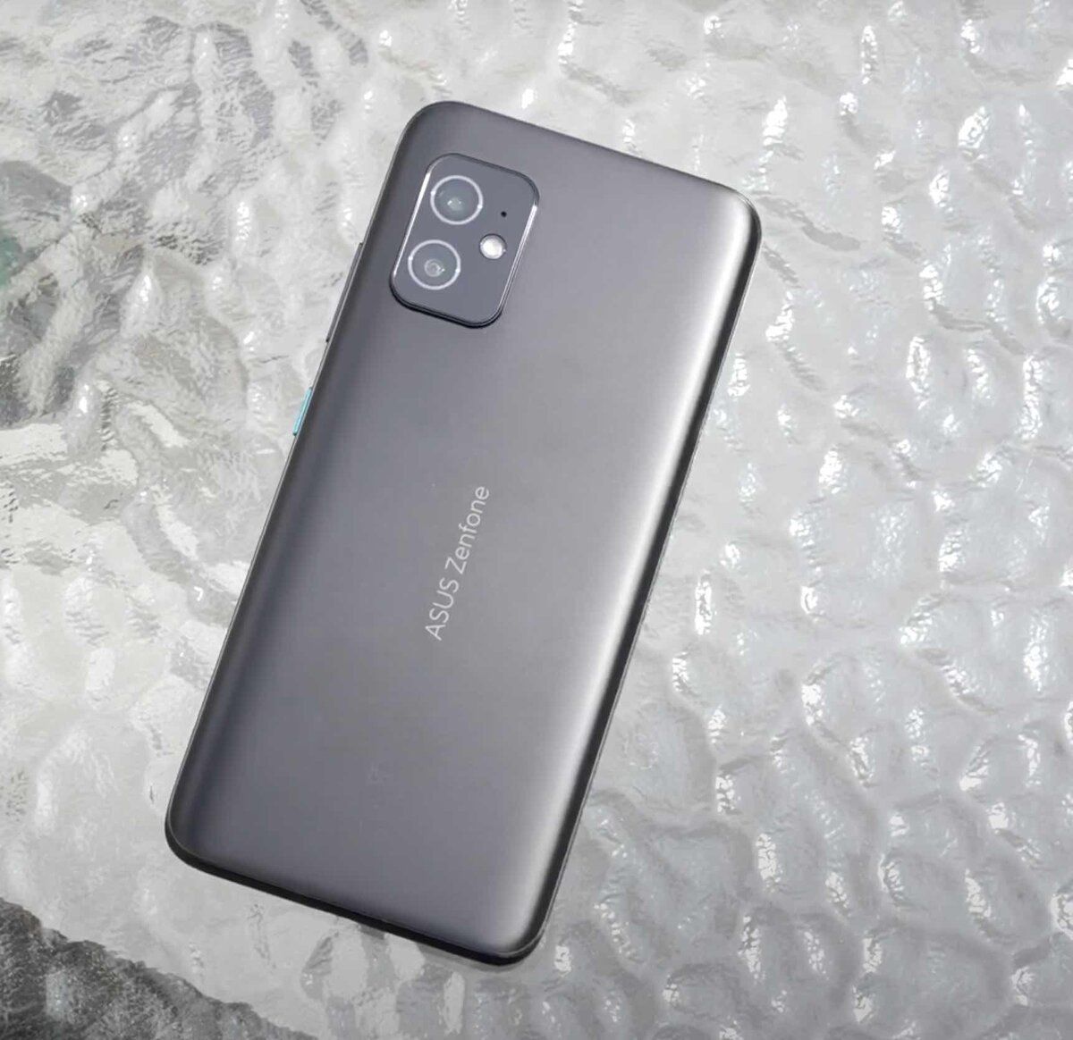 Получил маленький, но мощный Asus ZenFone 8. Распаковал, проверил. Смартфон  вне конкуренции! | За три моря с тремя гаджетами | Дзен