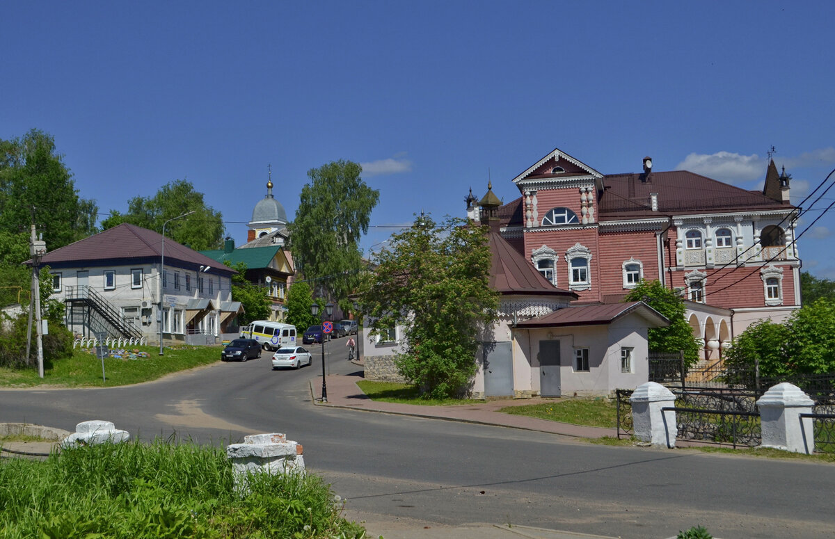 бастия улицы. фото улиц каира. дзвели тбилиси. шуй город в россии. самобытные города.