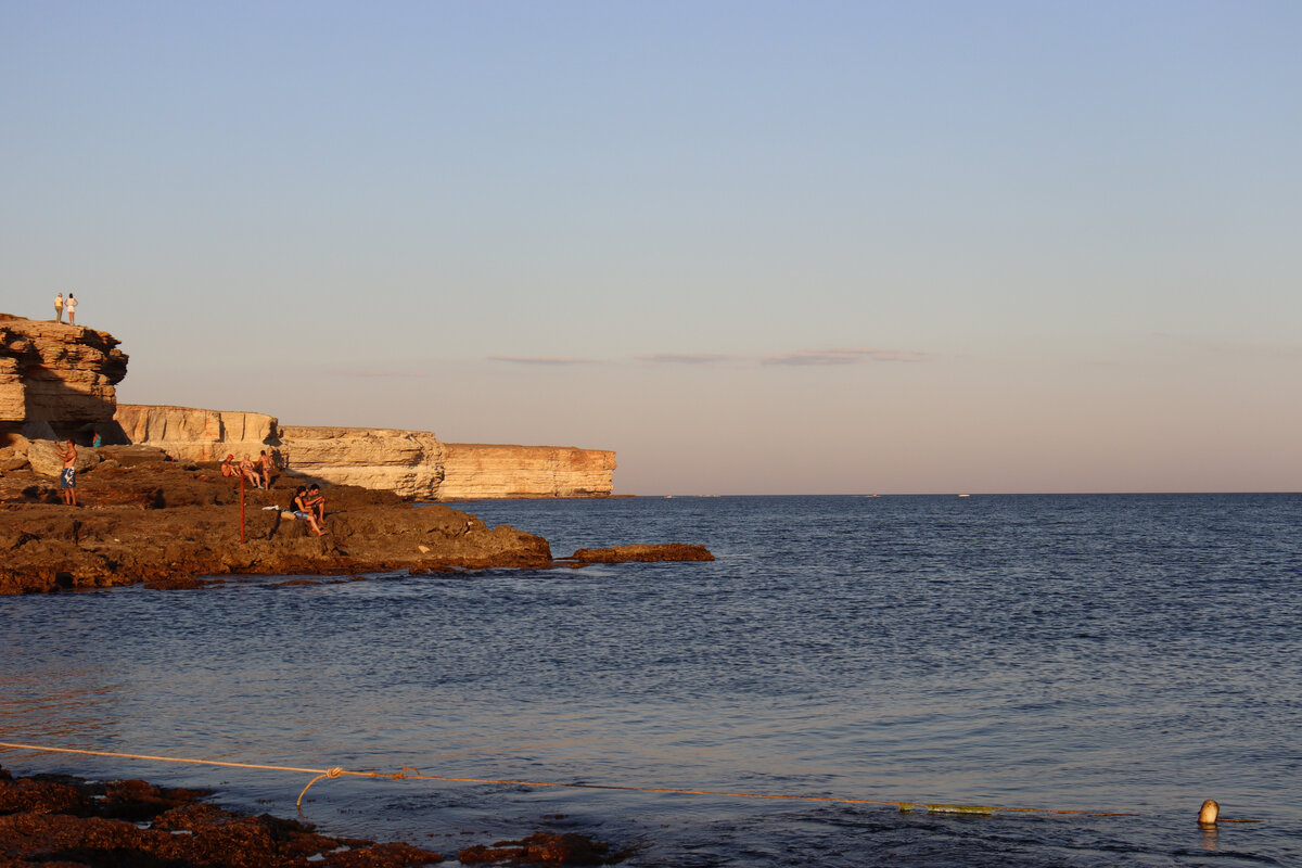 Вид скал со стороны моря. Фото автора