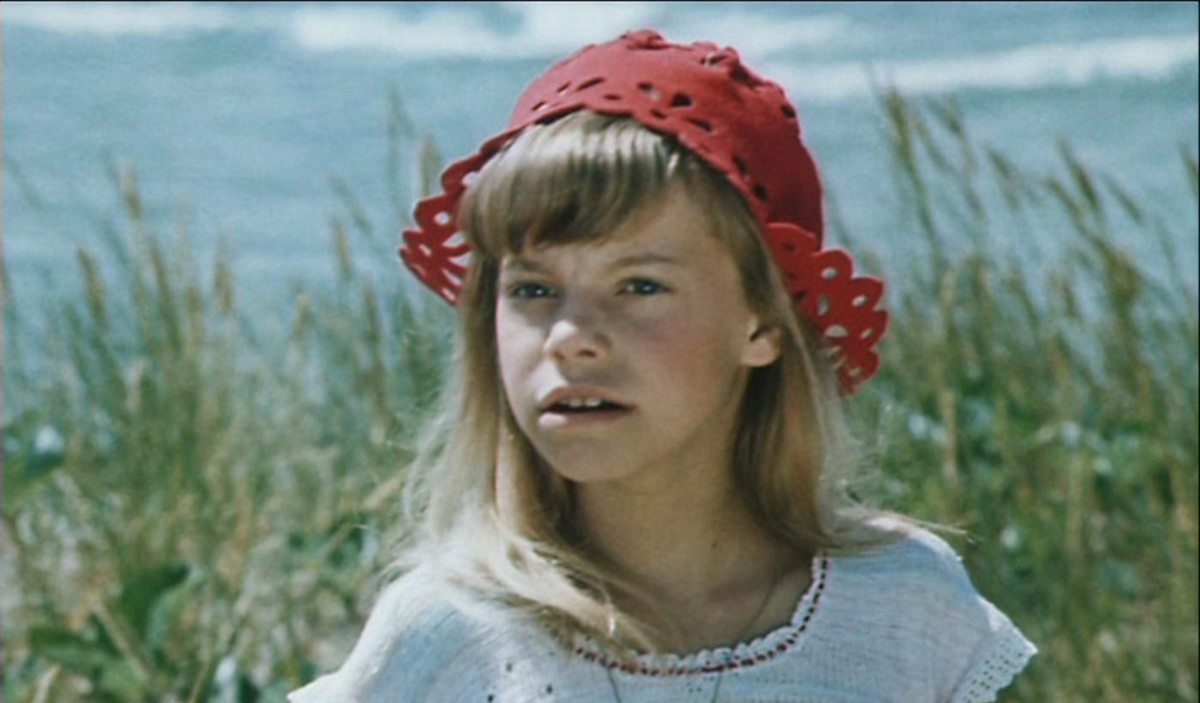 Красная шапочка кинофильм 1977.