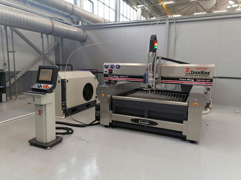 Гидроабразивный станок Teen King