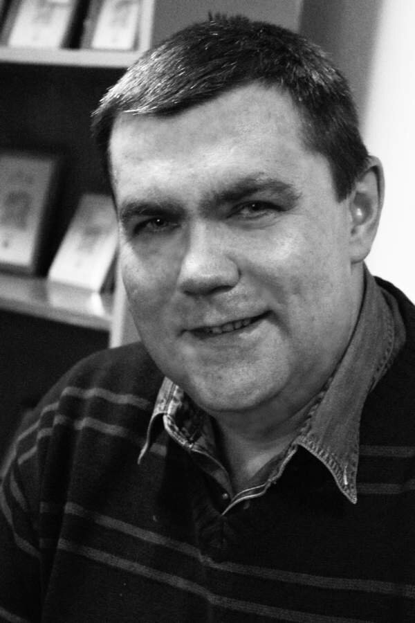 Вахтовик и поэт Андрей Кармолин