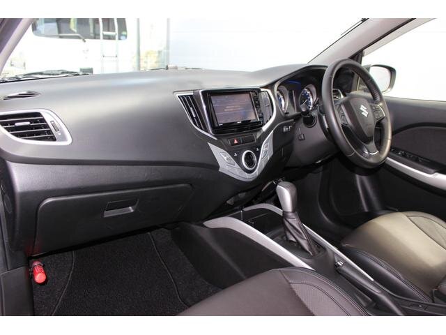 Фото салона, листайте