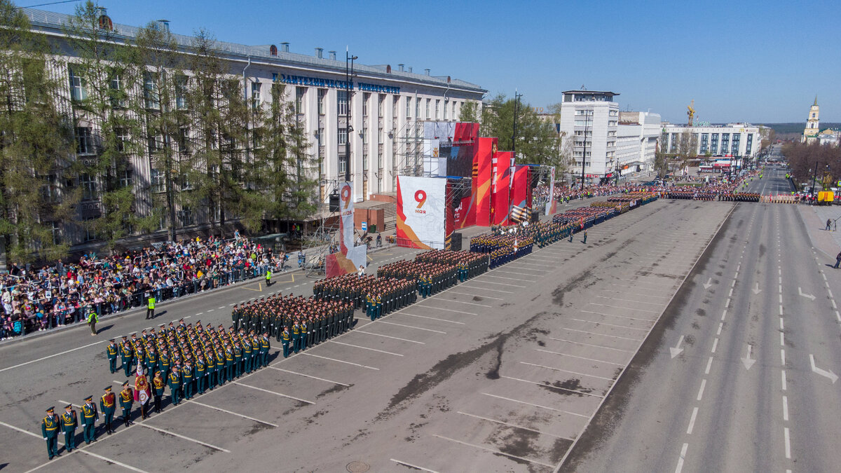 Фото с парада победы пермь