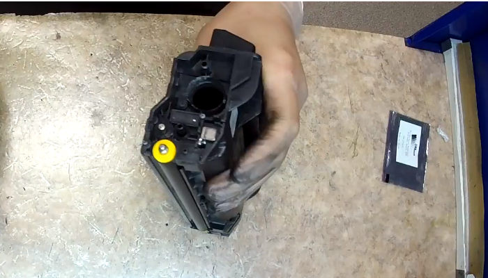 Фото 24. Устанавливаем обратно боковую крышку