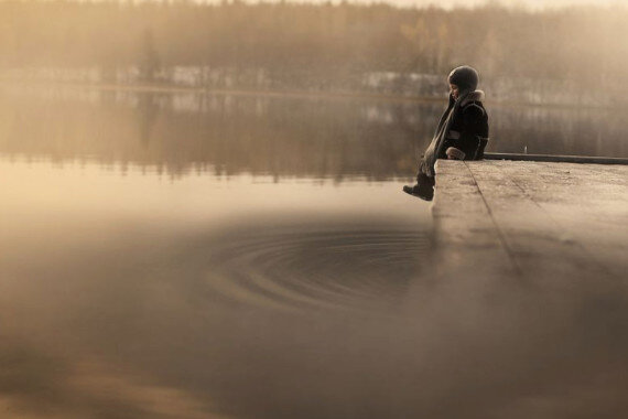 Одинокий ребенок.