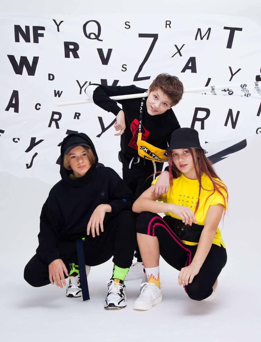 Коллекция одежды для школы Nota Bene