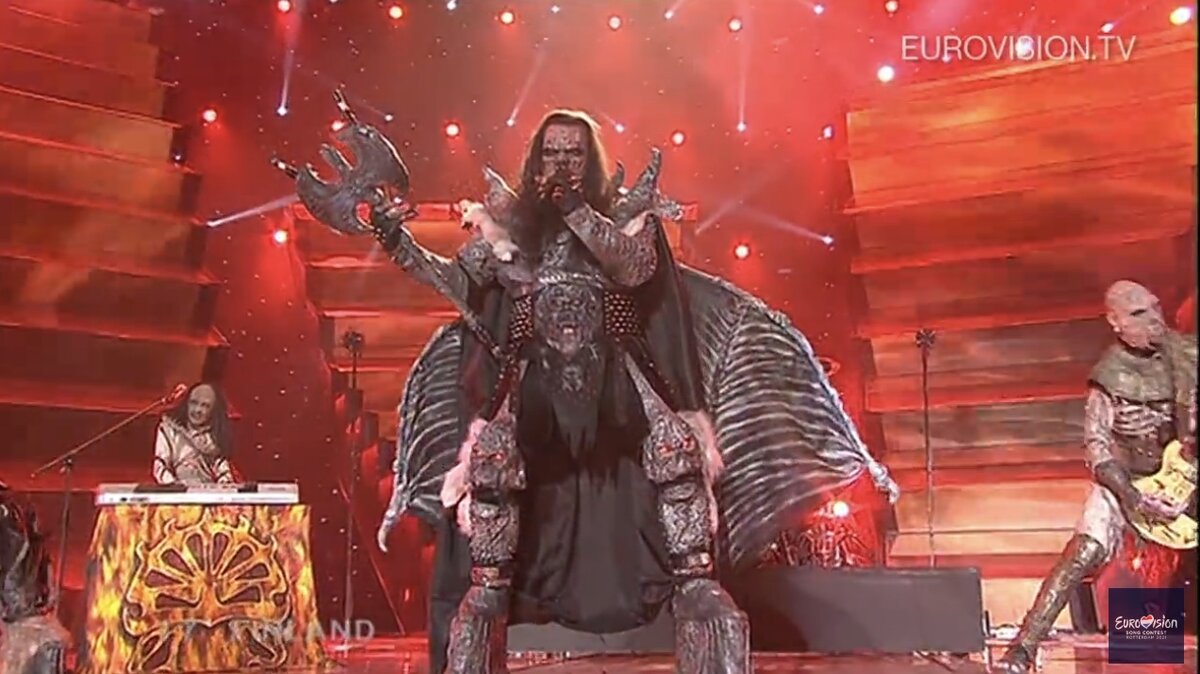 скрин сделан автором из ролика шоу Евровидение 