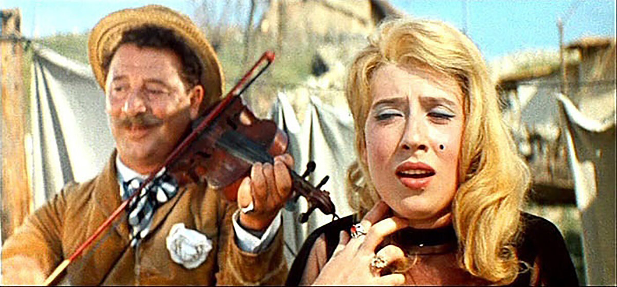 Белокурая жизель. Неуловимые Мстители белокурая Жози