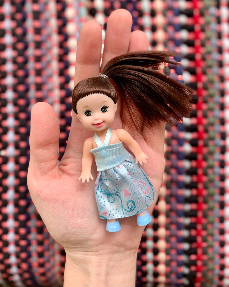 Фото автора канала "Кукляндия: барбиобразные куклы" 