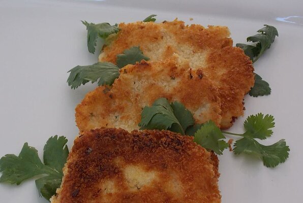  296 калорий; белок 8г; углеводы 46,6 г; жир 8,8 г; холестерин 46,5 мг; натрий 887,4 мг.