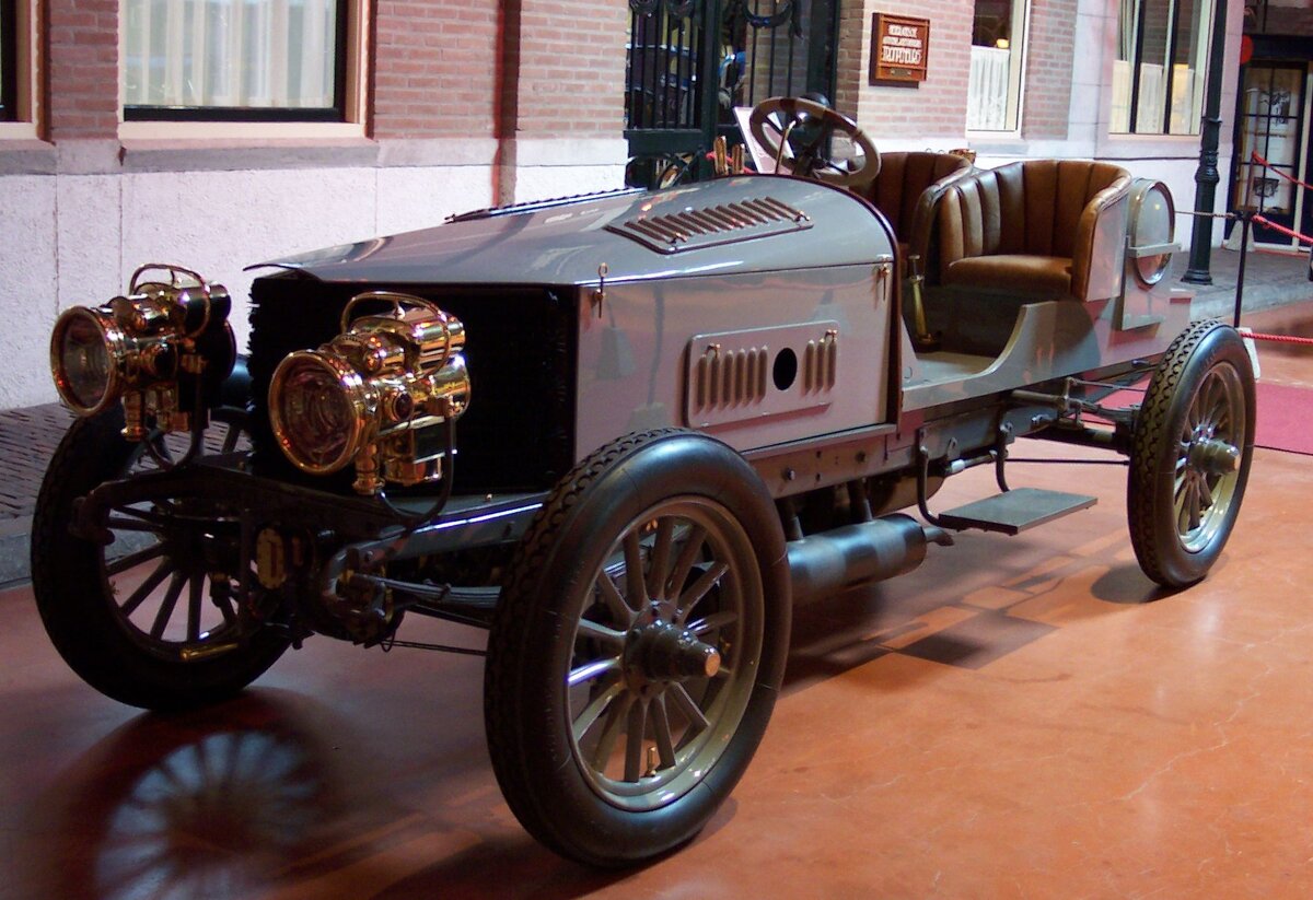 Первый вики. Spyker 60 HP. Spyker 60 HP 1903. Spyker 60 HP (1903 год). Спайкер машина 1903.