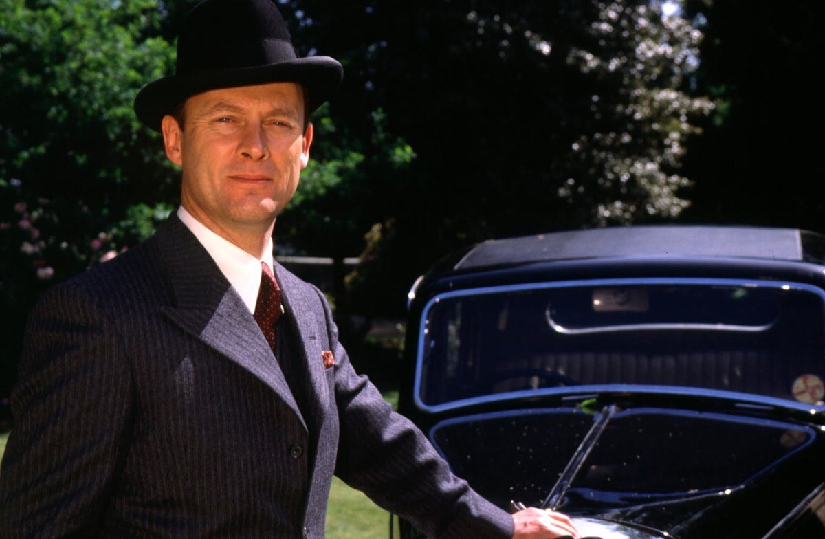 Детектив-аристократ в сериале "Инспектор Аллейн расследует" | kino-and ...