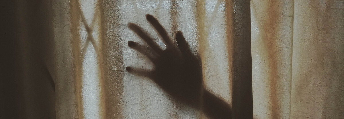 Газлайтинг: как вести себя с токсичным человеком