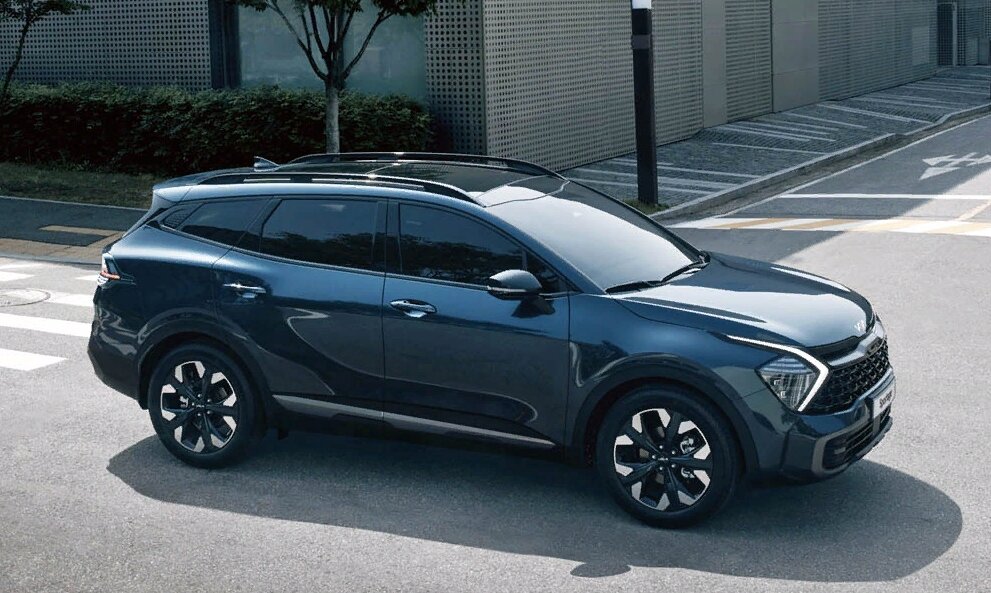 KIA Sportage 2021 - вид в профиль