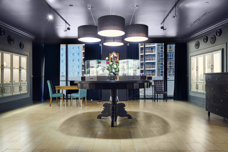 Интерьер Галереи современного ювелирного искусства «Частная коллекция» в Сочи. Фото: «Частная коллекция»