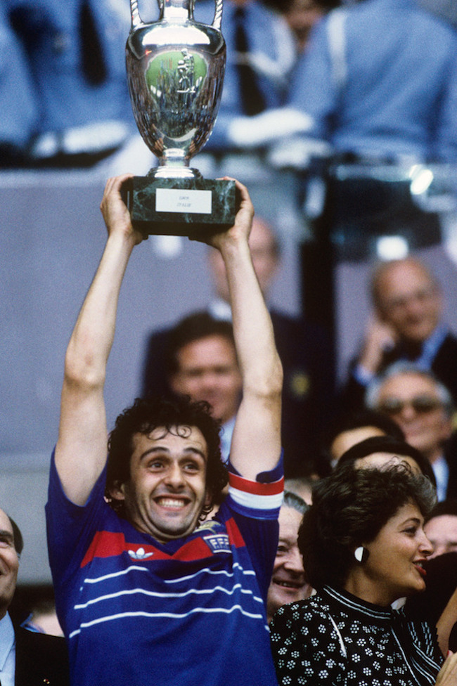 Источник: https://www.vice.com/en/article/d7ngxa/game-changers-michel-platini-and-france-at-euro-84