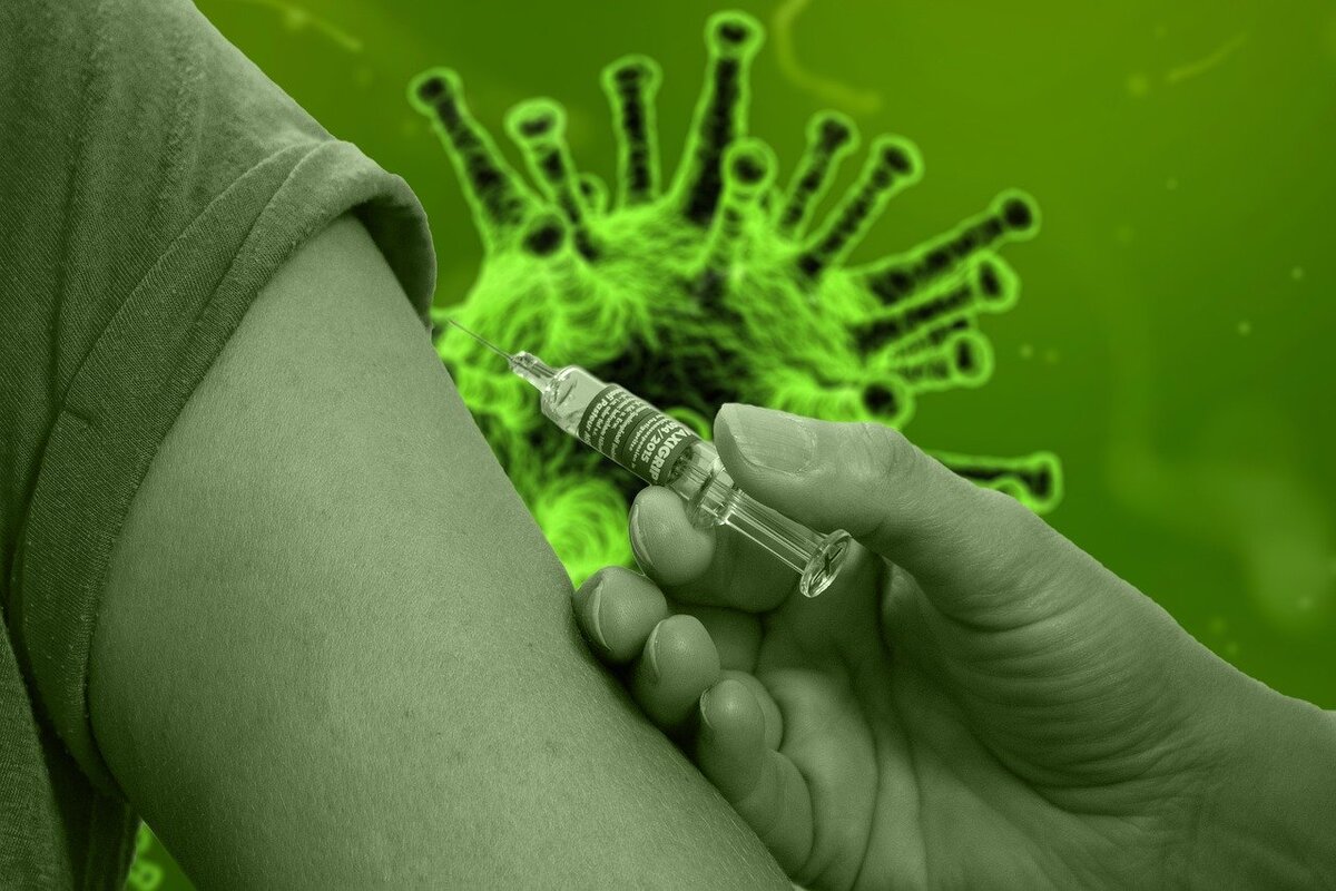 Летом риски заражения инфекциями, которые передаются воздушно-капельным путем, значительно снижаются
