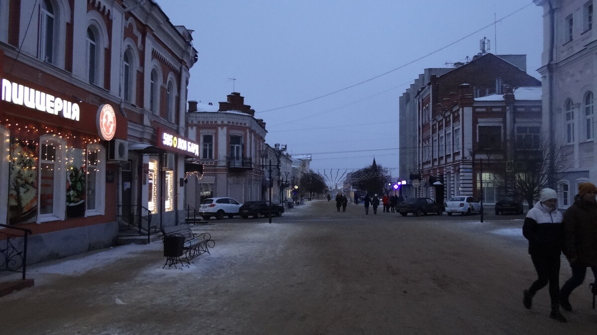Пешеходный участок улицы Мира