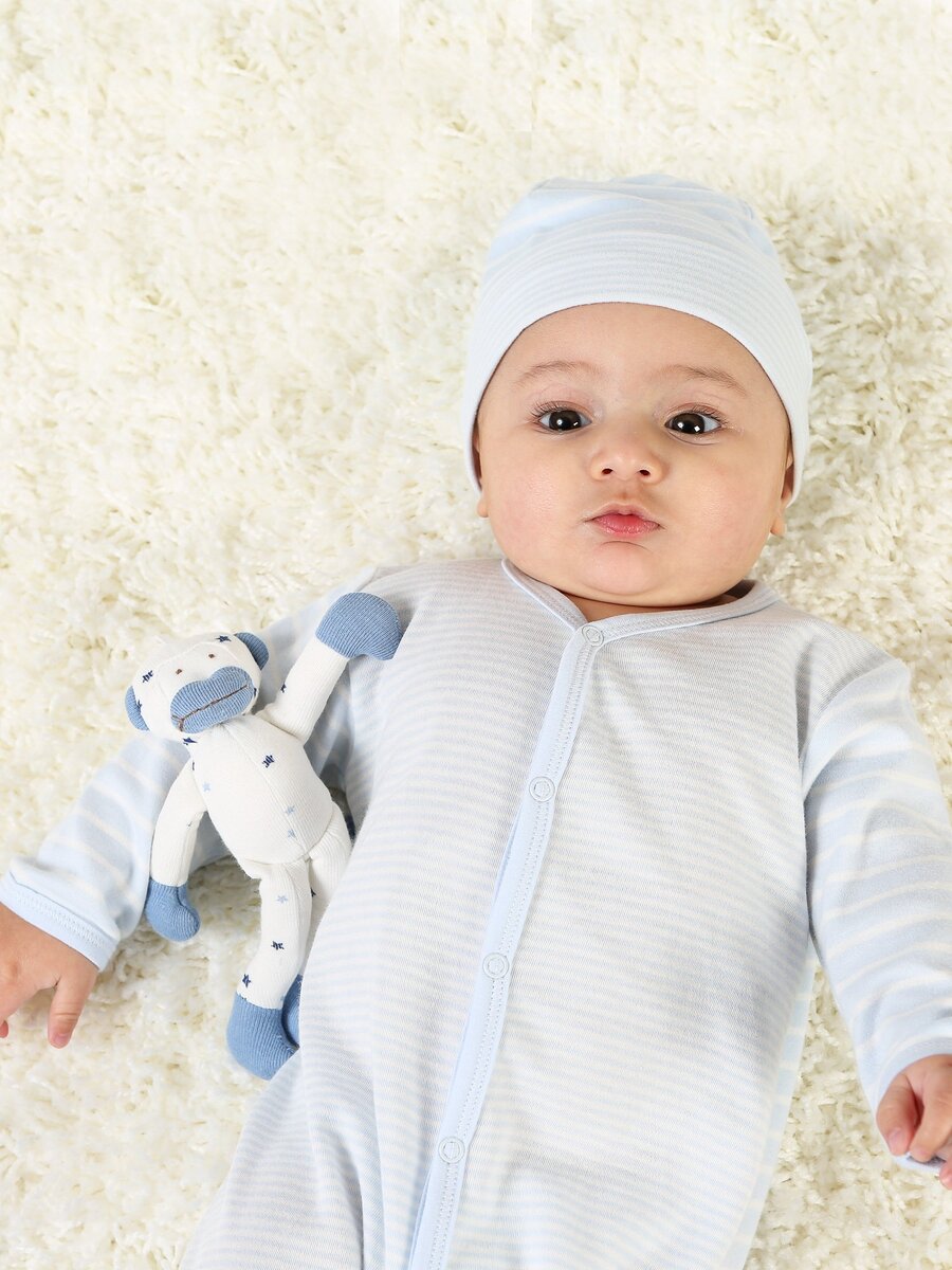 Фото: детская игрушка из органического хлопка, Underthenile.com